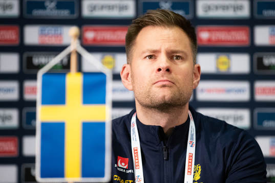 Head coach Kristján Andrésson of Sweden