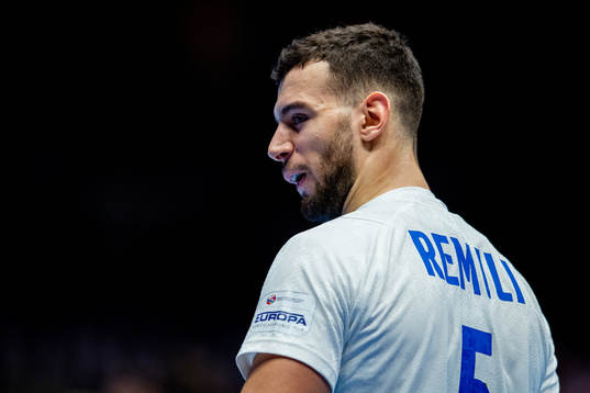 Nedim Remili of France