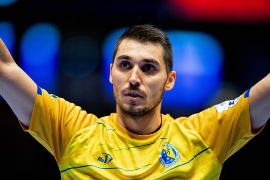 Alen Ovcina of Bosnia-Herzegovina celebrates