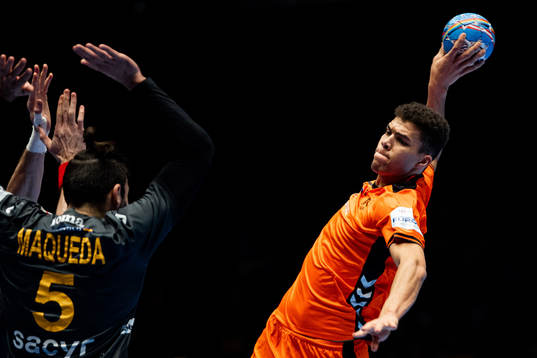 Bläddra bland fler bilder av 2020 European Handball Championship, day 5, Netherlands - Spain