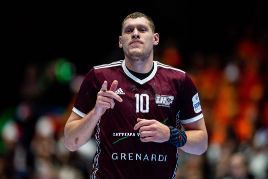 Dainis Kristopans of Latvia celebrates