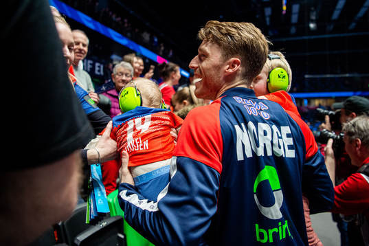 Kristian Bjørnsen of Norway with his kids