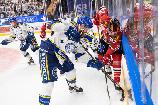 Leksands Mattias Ritola och Örebros Jonathan Andersson