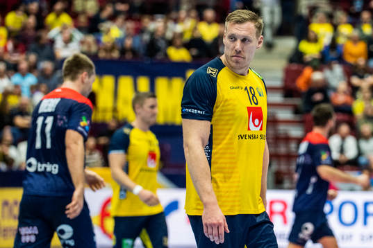 Fredric Pettersson of Sweden looks dejected