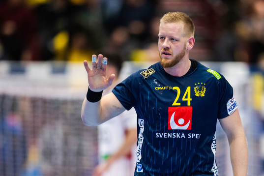 Jim Gottfridsson of Sweden celebrate