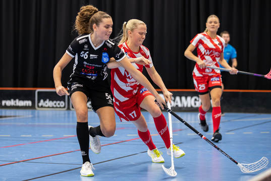 Nackas Philippa Blom och Pixbos Emma Stenberg