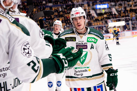 Färjestads Sebastian Erixon jublar