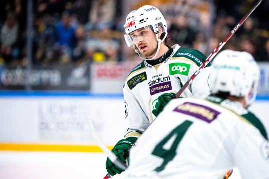 Färjestads Linus Johansson deppar