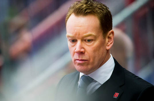 Örebros tränare Niklas Eriksson deppar