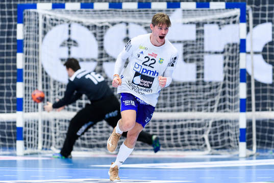 Ystads IFs Jim Andersson jublar