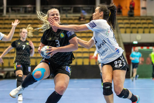Sävehofs Emma Ekenman Fernis mot Ramnicu Valceas Florica
