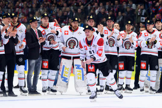 Ryan Lasch of Frölunda celebrates