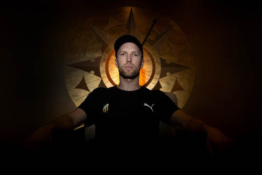 Häckens lagkapten Rasmus Lindgren