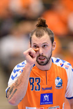 Bläddra bland fler bilder av Fredrik Petersen