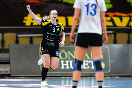 Sävehofs Emma Ekenman Fernis jublar