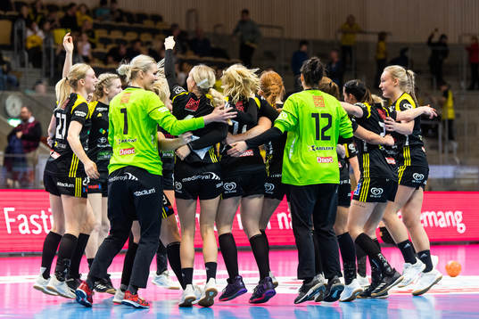 Sävehofs spelare jublar