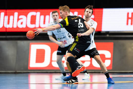 Sävehofs Jonathan Edvardsson och Guifs Marcus Ekman