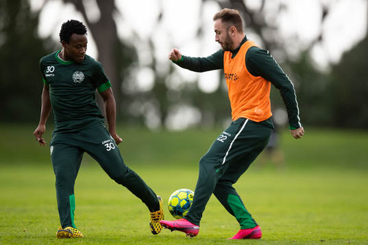 Hammarbys Abdil-Halik Hudu och Muamer Tankovic t.h