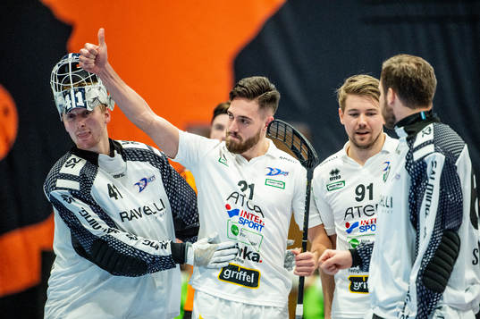 Växjös Victor Hansson jublar