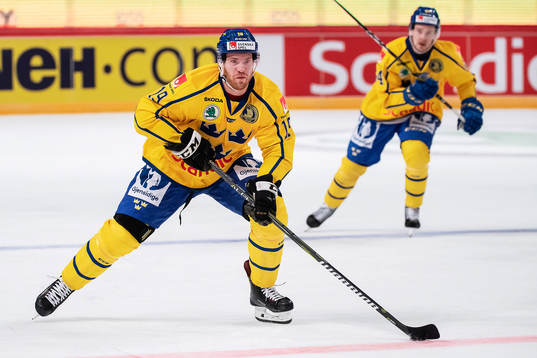 Oscar Lindberg of Sweden
