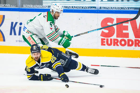 s Axel Holmström