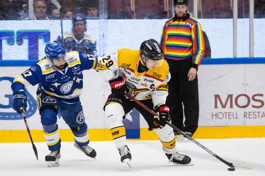 Leksands Daniel Olsson Trkulja och Luleås Erik Gustafsson