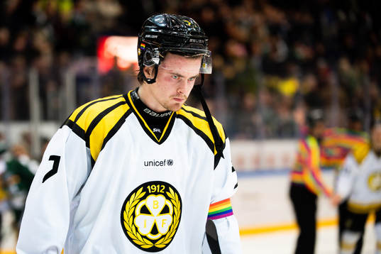 Brynäs Marcus Björk deppar