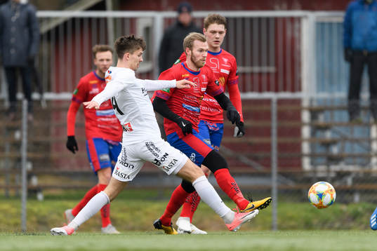 Örgrytes Daniel Paulson och Tvååkers Per Karlsson