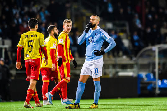 Malmö FFs Guillermo Molins deppar