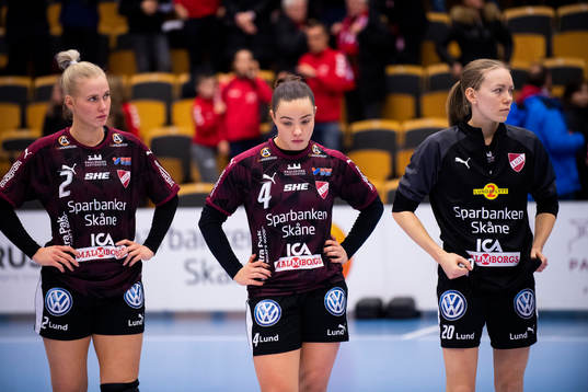 Lugis Maja Persson, Ebba Lundstedt och Emma Broméedeppar