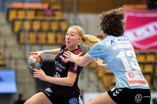 Lugis Tyra Axnér och H65 Höörs Tilda Winberg