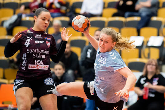 H65 Höörs Emma Lindqvist och Lugis Ebba Lundstedt