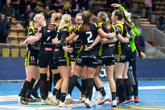 Sävehofs spelare jublar