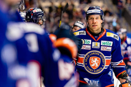 Bläddra bland fler bilder av Ishockey, SHL, Växjö - HV71