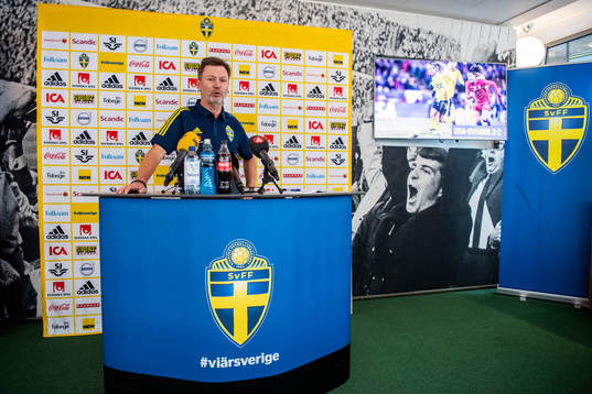 Svenska damlandslagets förbundskapten Peter Gerhardsson
