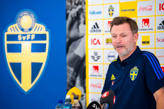 Svenska damlandslagets förbundskapten Peter Gerhardsson