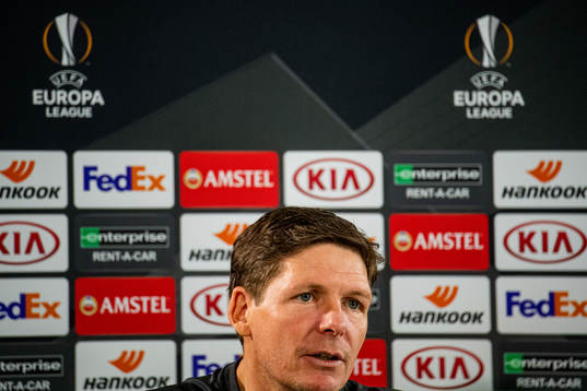 Head coach Oliver Glaser