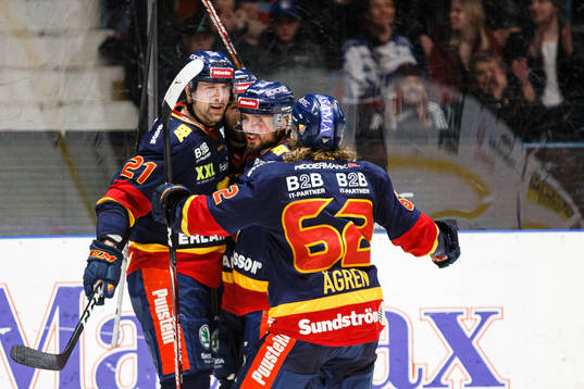 Djurgårdens Patrik Berglund jublar