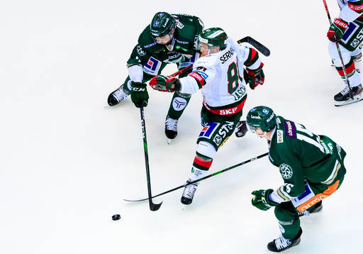 Färjestads Jens Westin och Frölundas Ryan Lasch