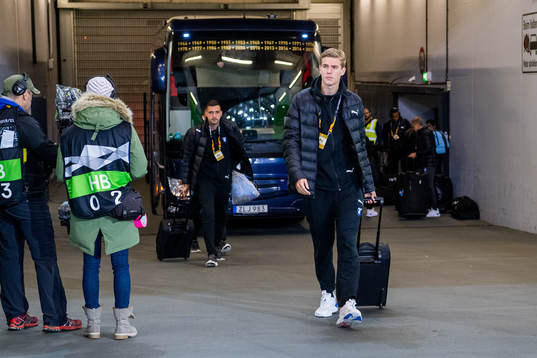Goalkeeper Mathias Nilsson of Malmö FF arrives