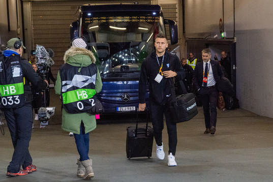 Arnór Traustason of Malmö FF arrives