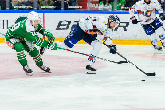 Rögles Anton Bengtsson och Växjös Emil Pettersson