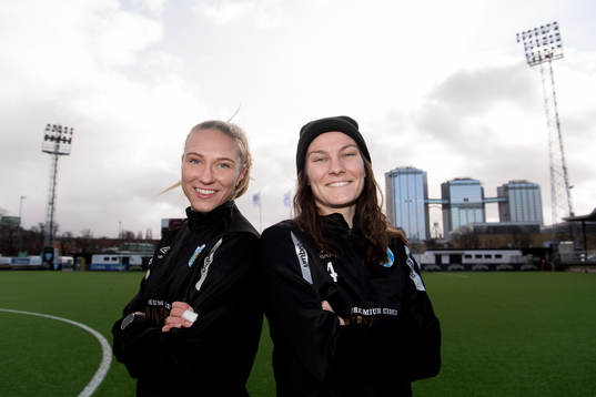 Göteborg FCs Emma Koivisto och Natalia Kuikka