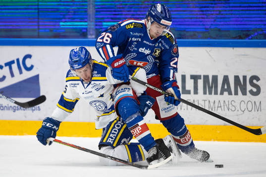 Leksands Matt Carey  och Oskarshamns Filip Karlsson