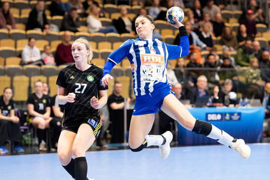 Sävehofs Ida Staxen Lagerbon och Buducnost Jovanka