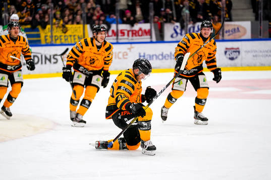 Skellefteås Oscar Möller kvitterar till 3-3