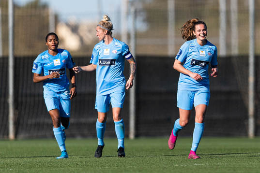 Rasheedat Ajibade, Robyn Decker and Andrea Norheim of