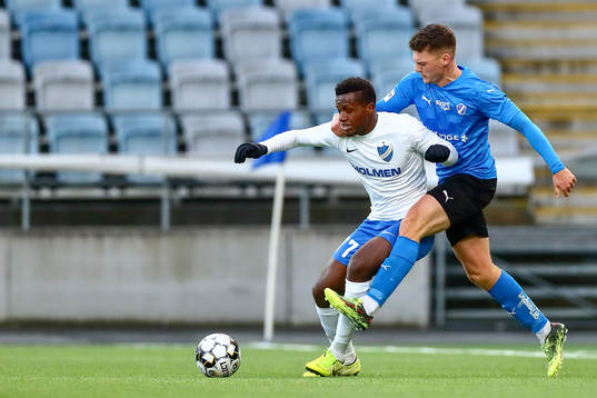 IFK Norrköpings Manasse Kusu och Halmstads Samuel