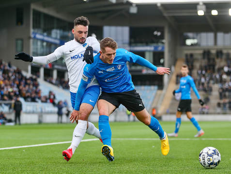 IFK Norrköpings Sead Haksabanovic och Halmstads Andreas