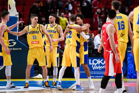 Players of Sweden celebrate